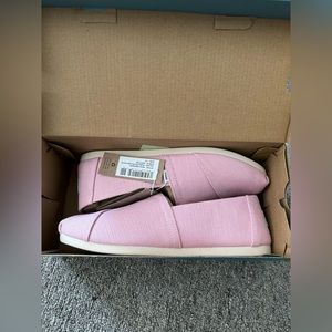 NEW TOMS ALPARGATA SLIP ON